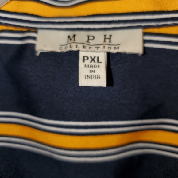 Stripes - Picture 2 of 3